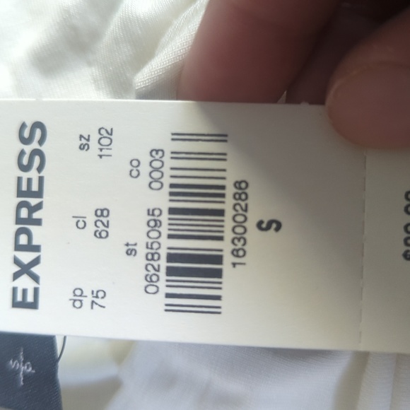 Top - Picture 3 of 3